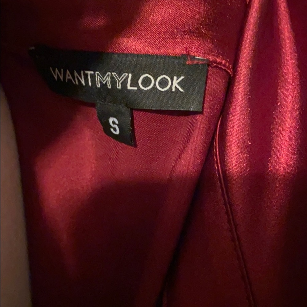 Dress - Picture 5 of 5